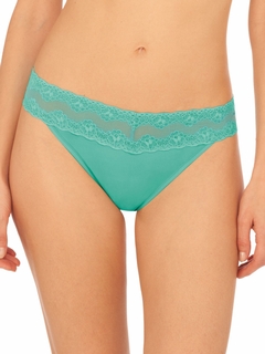 Bliss Perfection Thong LE23